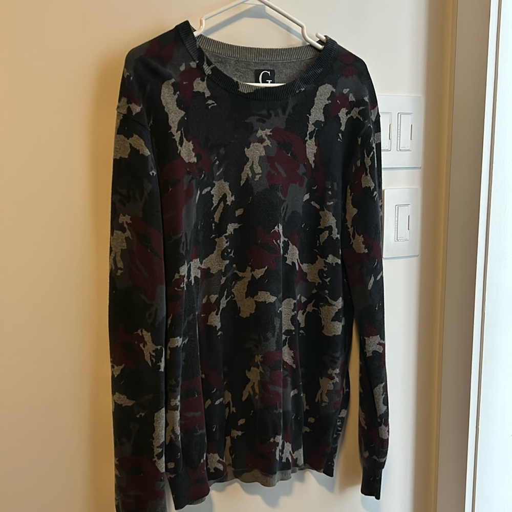 Men’s sweater